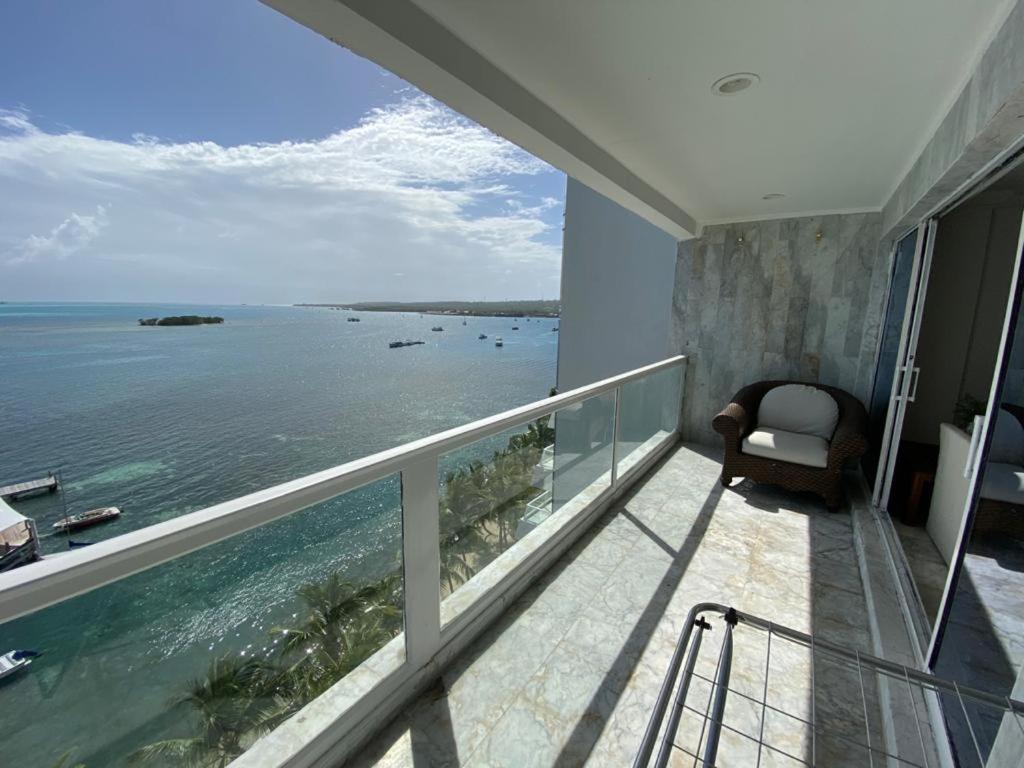 Apartamentos Con Playa Privada Y Vista Al Mar San Andres  Exterior photo