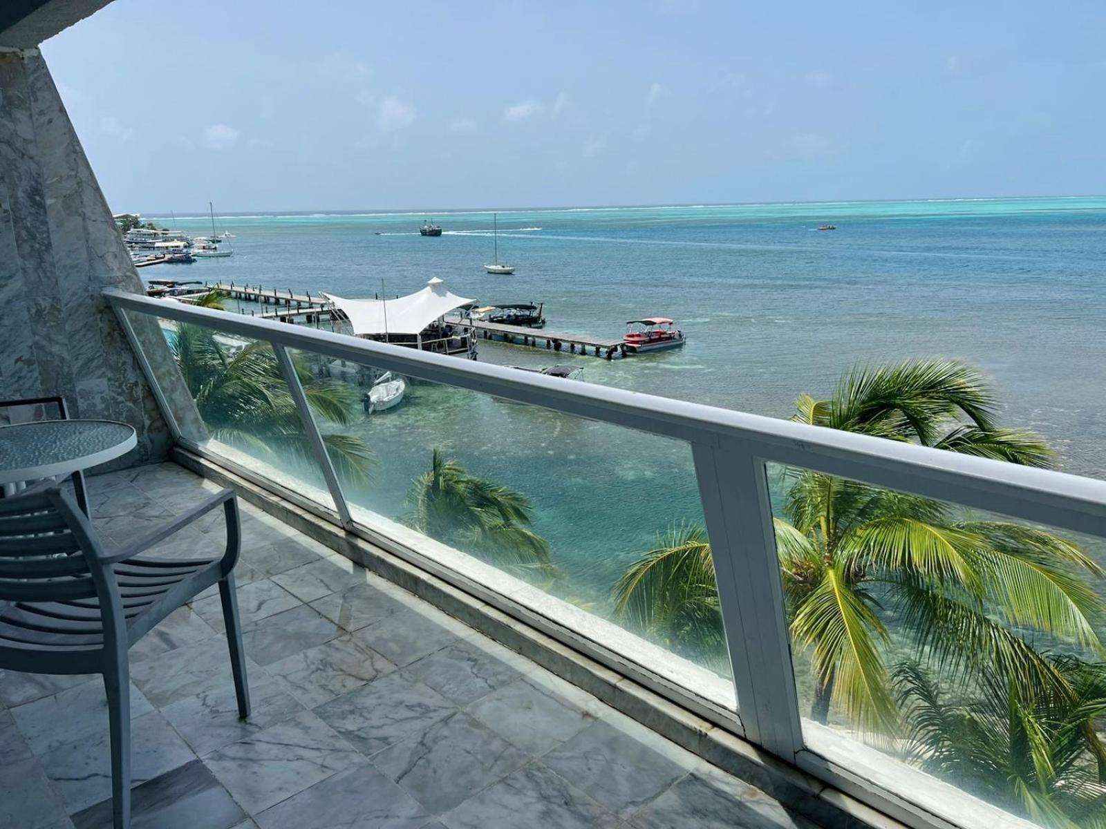 Apartamentos Con Playa Privada Y Vista Al Mar San Andres  Exterior photo